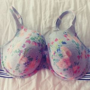 Cacique 42DDD Underwire T-Shirt Floral Bra